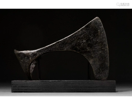 VIKING IRON BATTLE AXE ON STAND