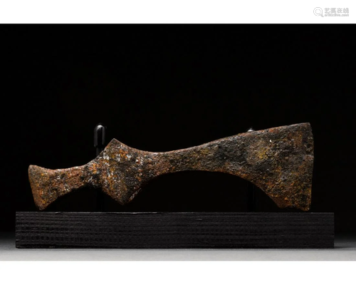 VIKING IRON BATTLE AXE ON STAND