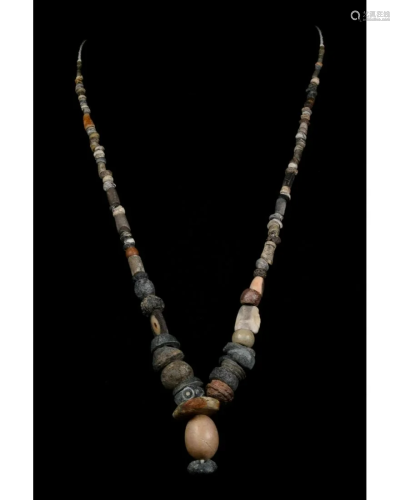 MEDIEVAL BEADED GLASS AND STONE NECKLACE