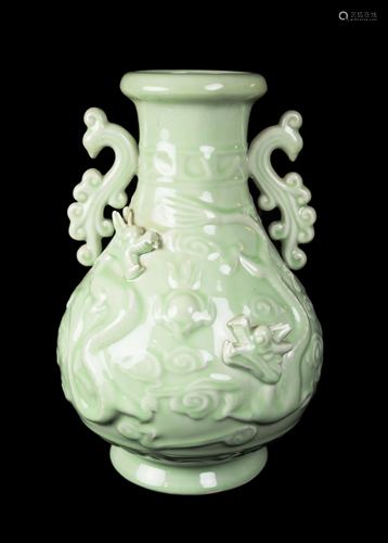 A Chinese Jingdezhen Large Green Glazed Porcelain Vase