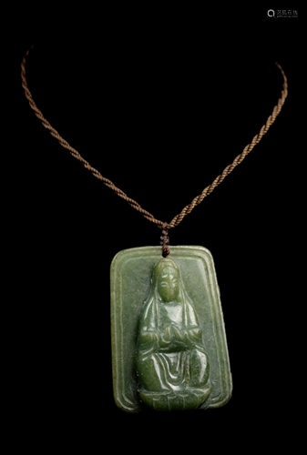 [Chinese] An Old Spinach Jade Guanyin Plaque Pendant