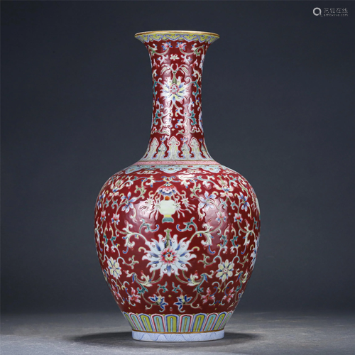 A CHINESE IRON-RED FLORAL PORCELAIN VASE