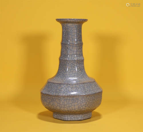 Ge-ware Vase Song Style