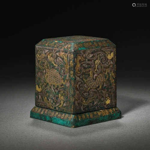 CHINESE BOX INLAID WITH GOLD AND SILVER, WARRING STATES PERI...