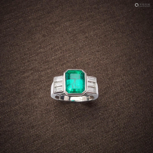 EMERALD RING 4,86 CT