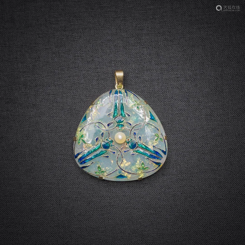 ART NOUVEAU PENDANT