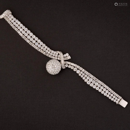 LARGE DIAMOND BRACELET