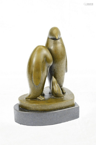 Emperor Penguin Family Bronze