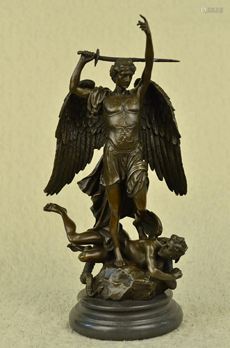 Chapeaux Good versus Evil Bronze