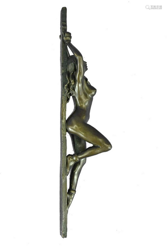 Jean Patou Nude Female Figurine