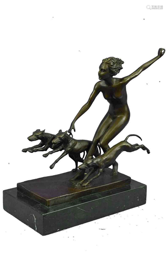 Lorenzi Diane Hunter Three Dogs Bronze