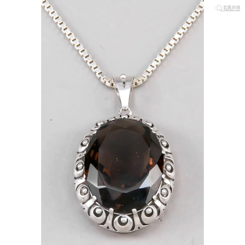Oval smoky quartz pendant with