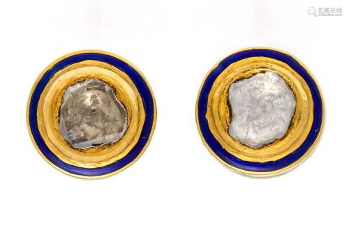 Diamond stud earrings GG 750/0