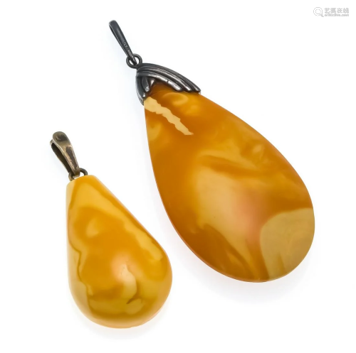 2 amber pendants silver, with