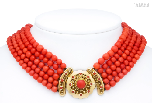 Coral necklace with box clasp