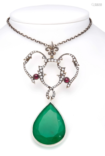 Emerald diamond pendant silver