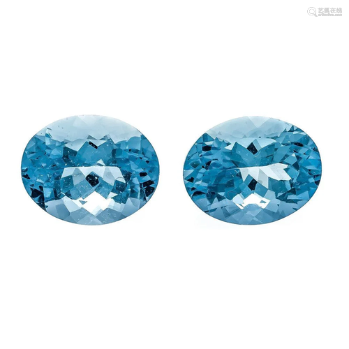 Pair of aquamarines, total 4.7