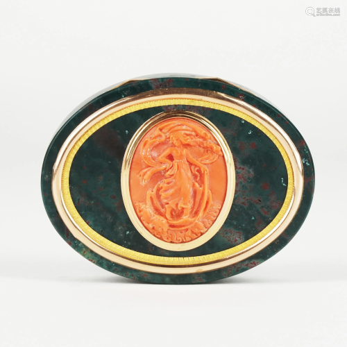 A French 14kt. gold lined oval jasper snuff box