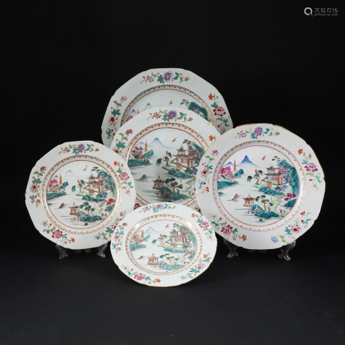 5 Chinese white and polychrome porcelain plates