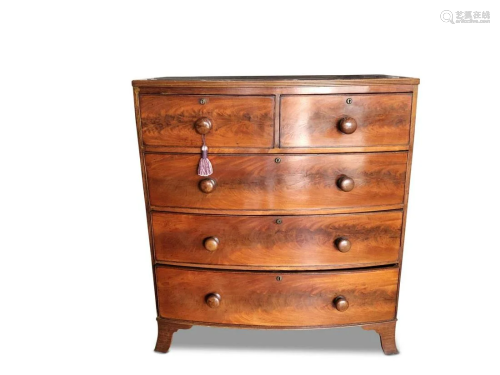 Georgian Bow Front Chest of Drawers,