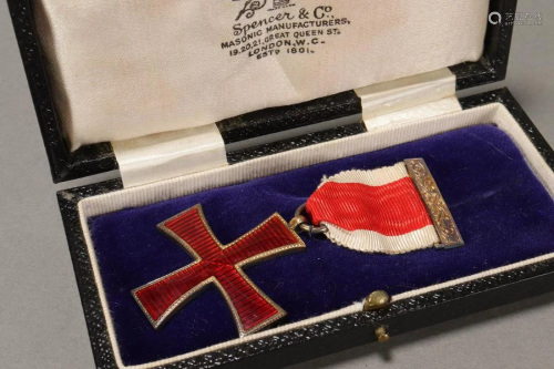 Masonic Knights Order of Red Cross Medallion,