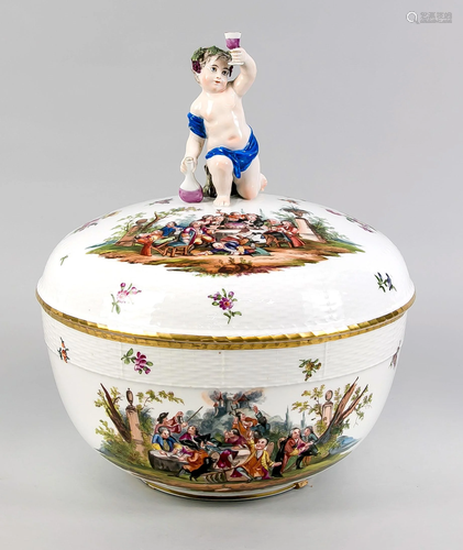 Small lidded tureen, Meissen,