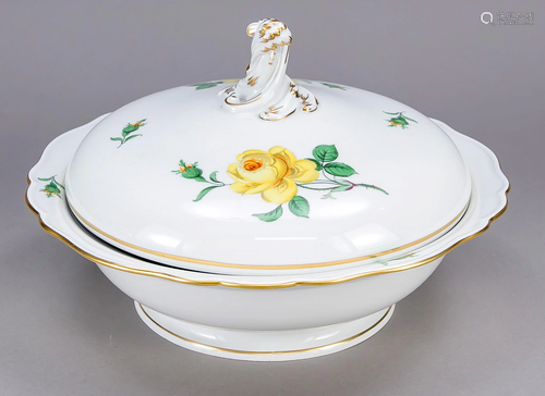 Round lidded tureen, Meissen,