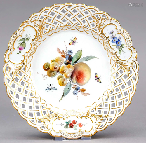 Fruit plate, Meissen, mark 185