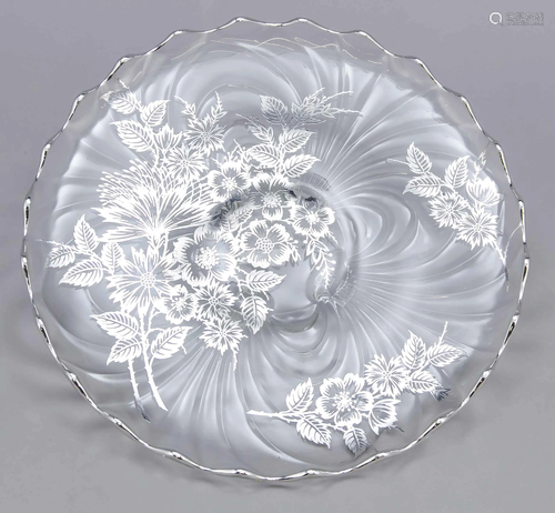 Round cake plate, probably Eng