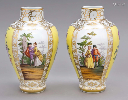 Pair of vases, 20th century, i