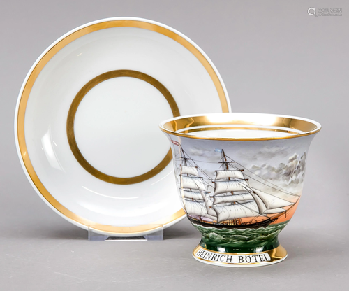 Captain's cup with saucer, por