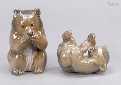 Two playing bears, Royal Copen