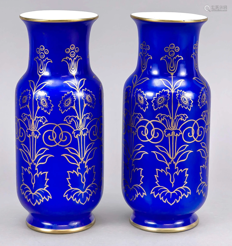 Two vases, HÃ¼ttensteinach, Thu