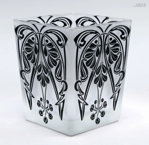 Art Nouveau vase, early 20th c