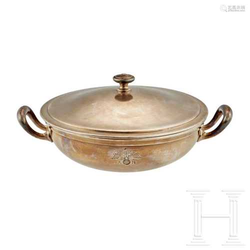 Adolf Hitler â€“ a Serving Dish from his Personal