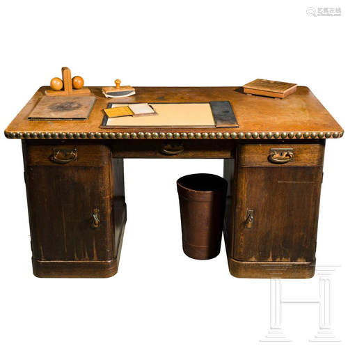 GFM Erwin Rommel â€“ a private writing desk and a