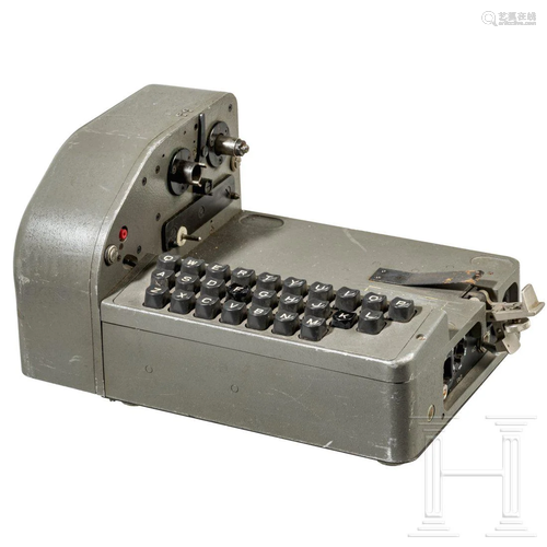 A keybord B62 for the Hagelin CX-52 cypher machine