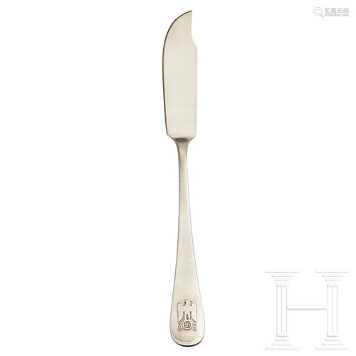 Adolf Hitler â€“ a Cheese Knife from his Personal