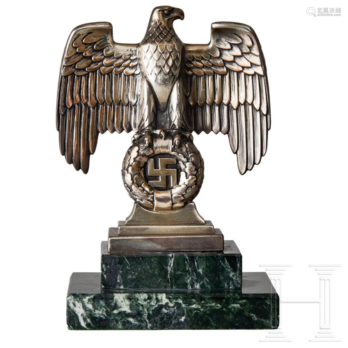 A National Desk Eagle