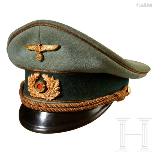 A Visor Cap for a General Officer in the Heer