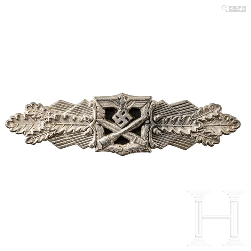 A close combat clasp in silber, made by Friedrich