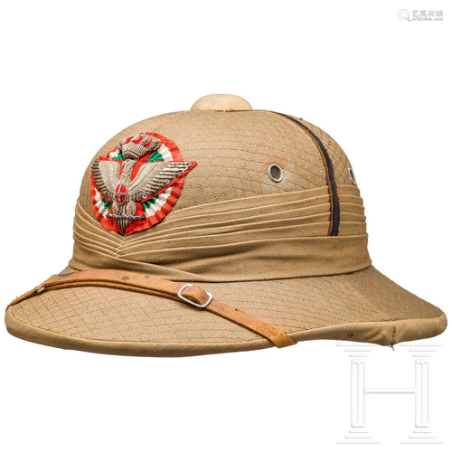 A pith helmet â€“ Casco Tropicale da Generale