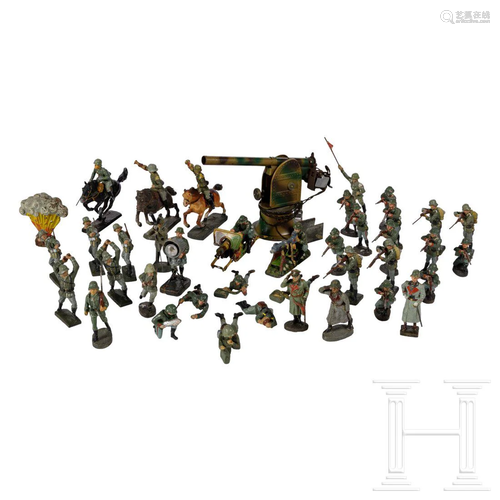 A group of circa 70 Elastolin and Lineol soldiers with