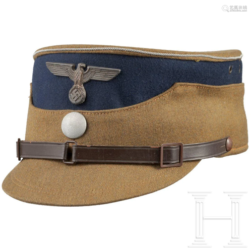 A kepi for leaders of the SA group Hansa