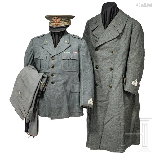 A uniform of a brigadier general in World War II