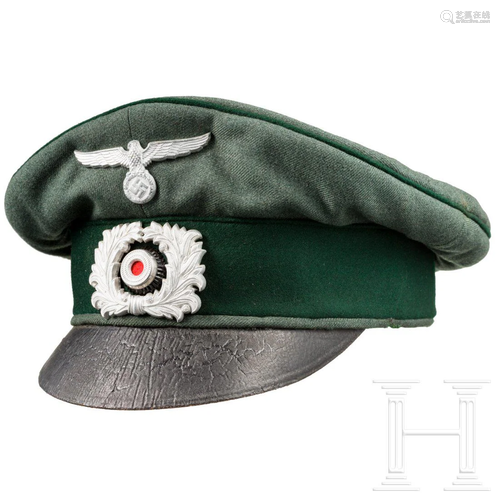 A visor cap in old style for members of the countryÂ´s