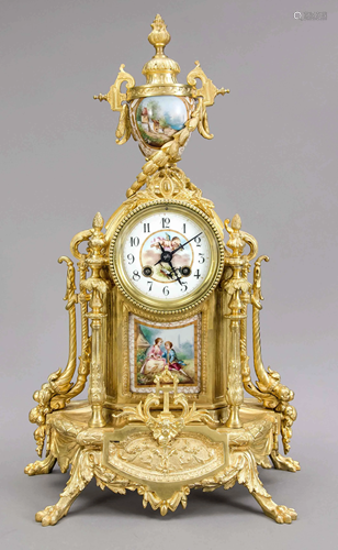 Historism mantel clock, 2nd ha