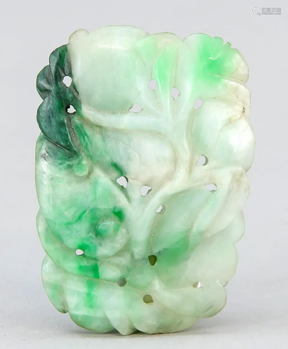 Vegetable shaped jade amulet w