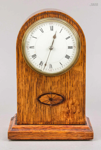 Table clock around 1900, oak w