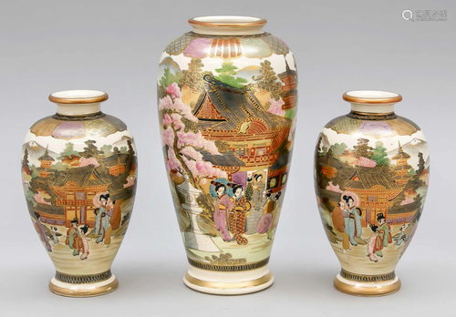 3 Satsuma vases, Japan, 1st ha